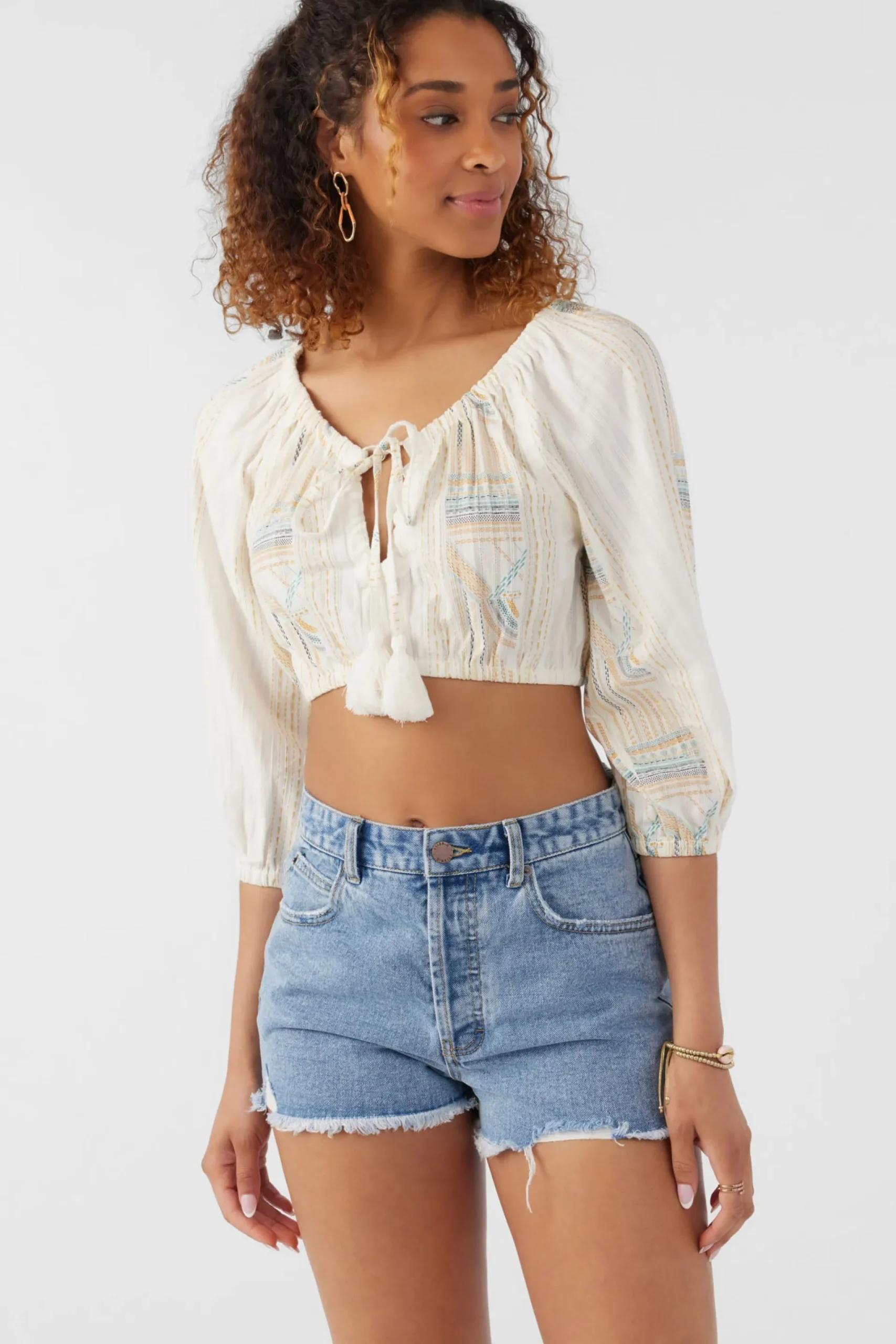 Women O’Neill Tops<ADILAH TOP