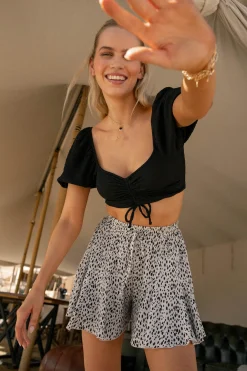 Women O’Neill Bottoms<BENNIE DREA ANIMAL FLOWY SHORTS