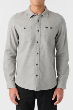 O’Neill Shirts & Flannels<BREAKWATER SOLID FLANNEL STANDARD FIT SHIRT