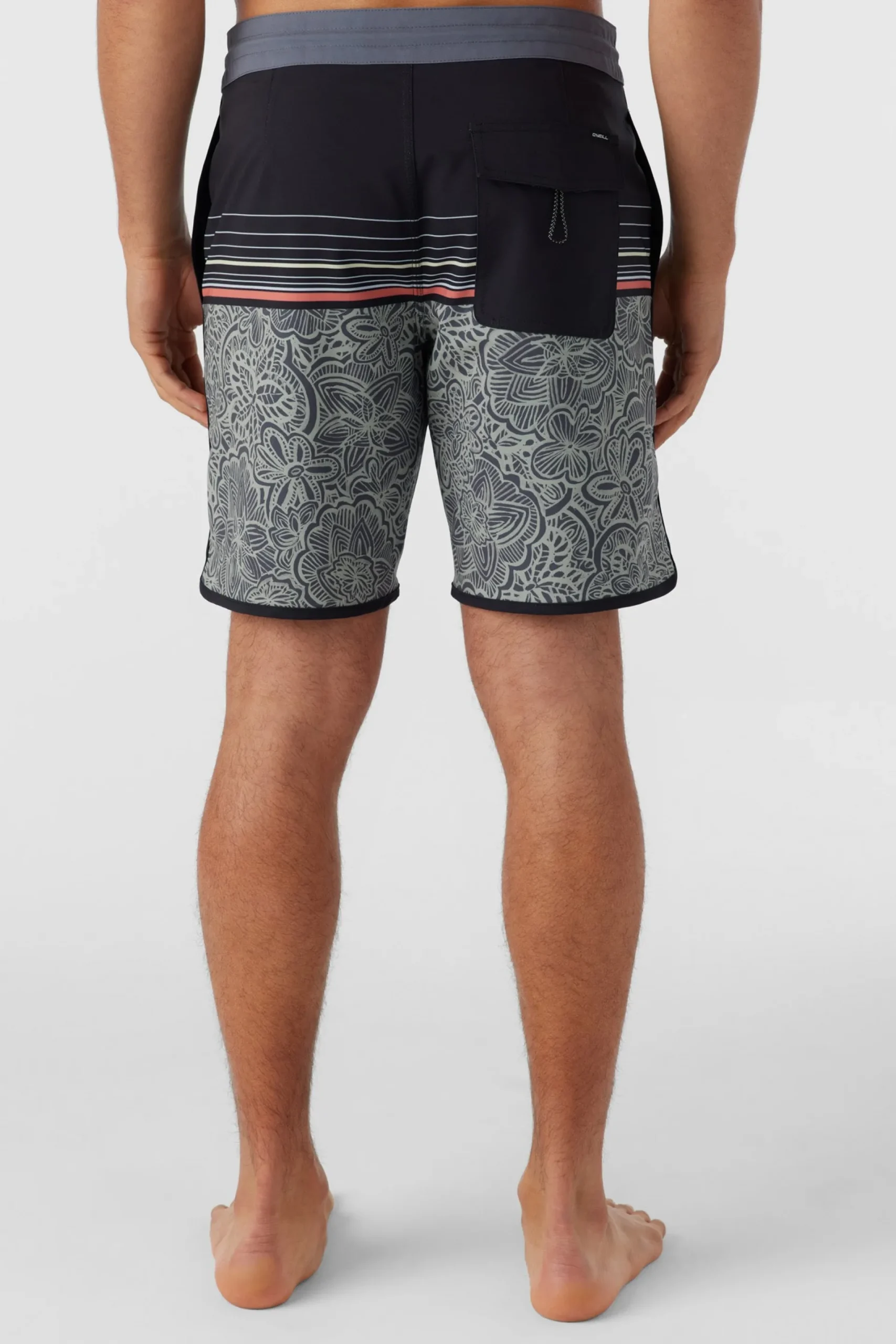 O’Neill Side Pockets<CRUZER SCALLOP 18" BOARDSHORTS