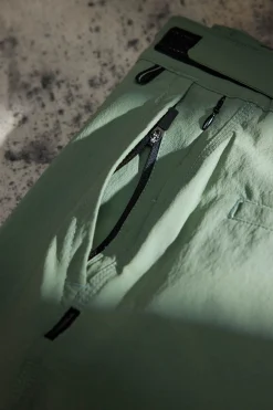 O’Neill Shorts<EAST CLIFF EXPEDITION 19" HYBRID SHORTS