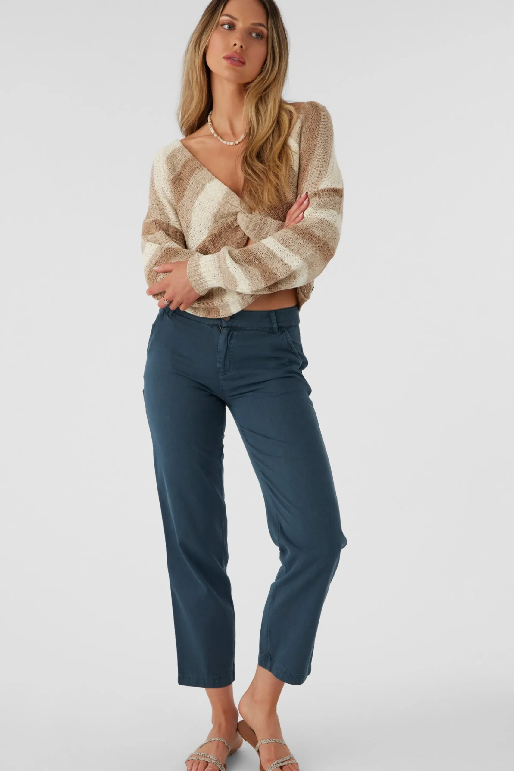 Women O’Neill Sweaters, Hoodies & Fleece<HILLSIDE STRIPE TWIST FRONT REVERSIBLE SWEATER