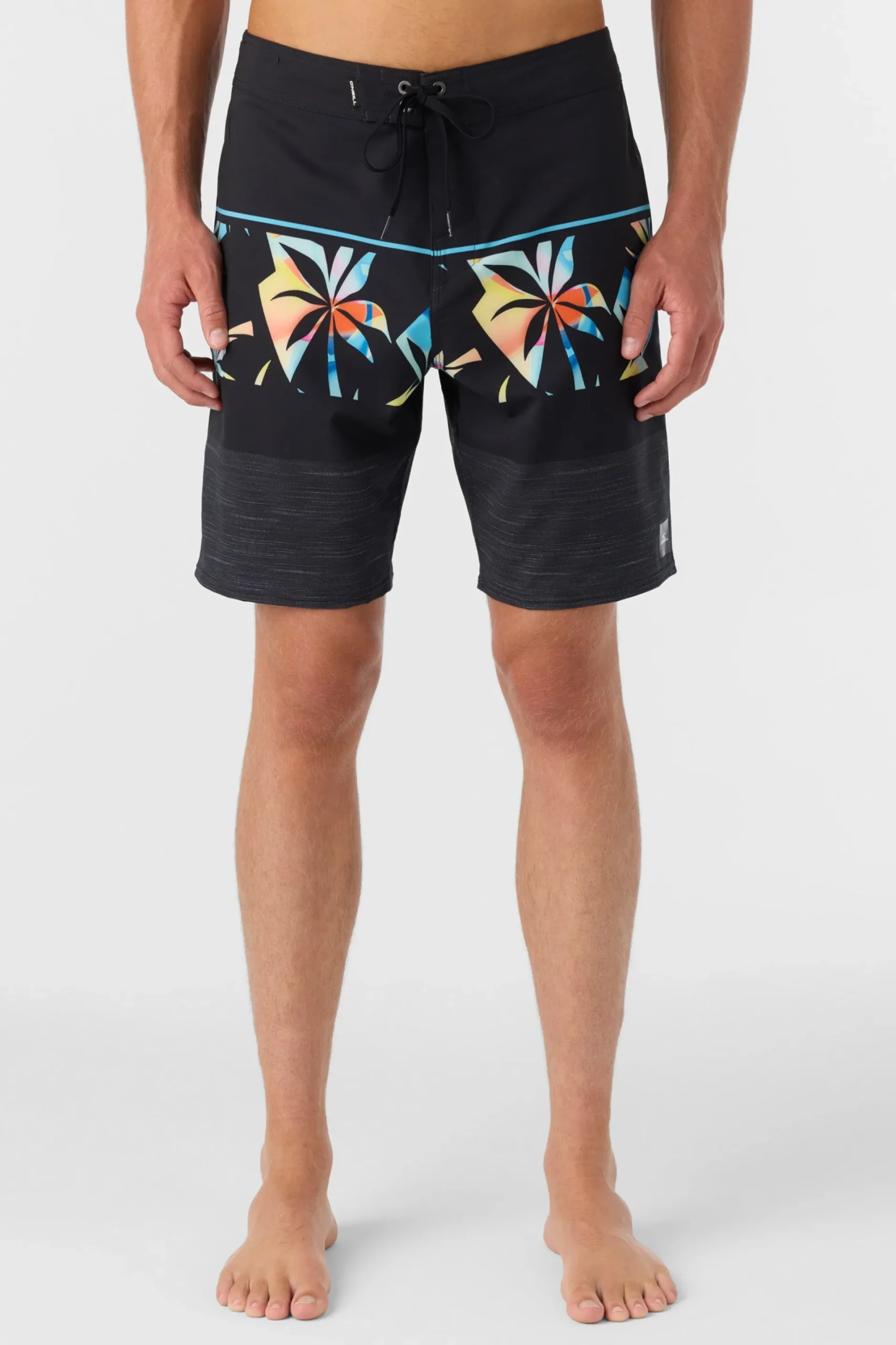 O’Neill Performance<HYPERFREAK HEAT BLOCK 19" BOARDSHORTS