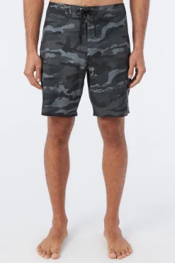 O’Neill Performance<HYPERFREAK HEAT CAMO 19" BOARDSHORTS