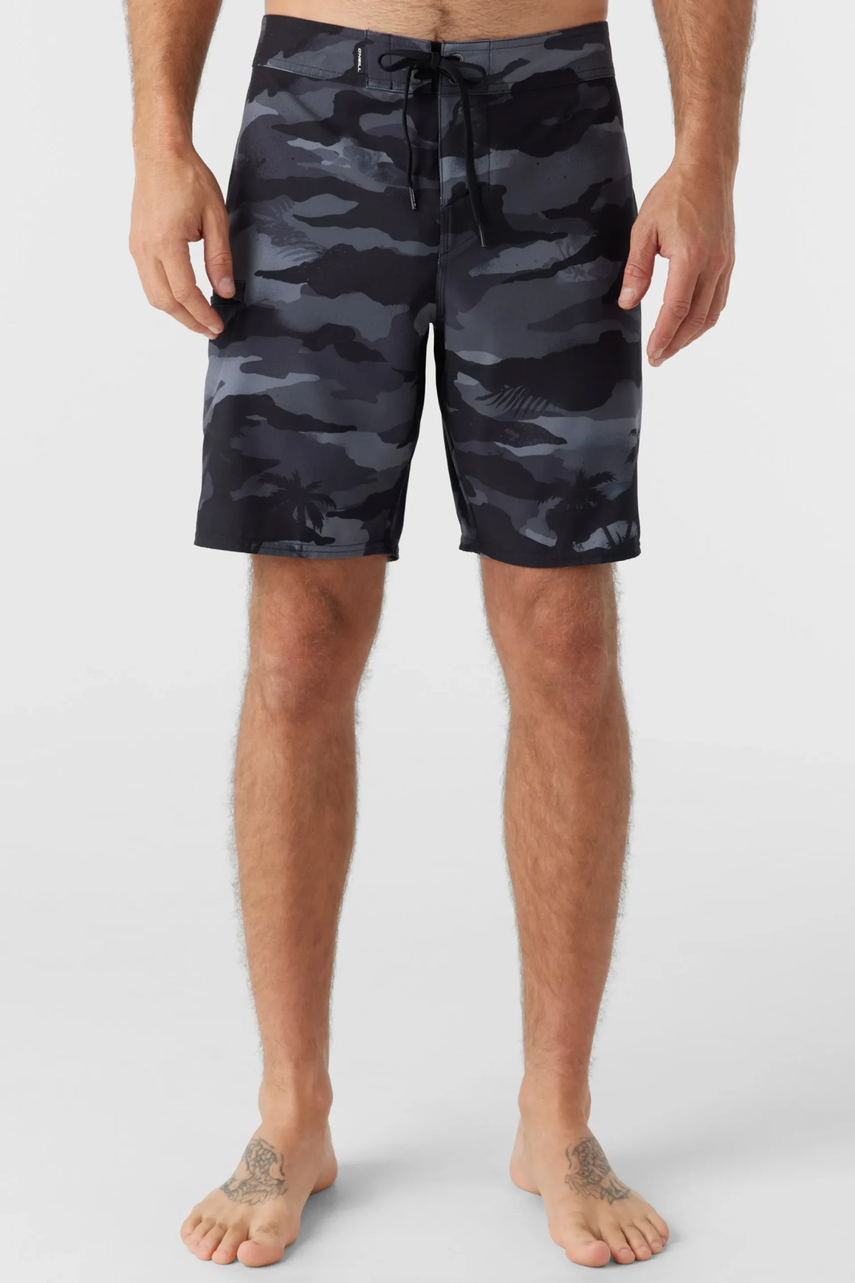 O’Neill Performance<HYPERFREAK HEAT CAMO 19" BOARDSHORTS