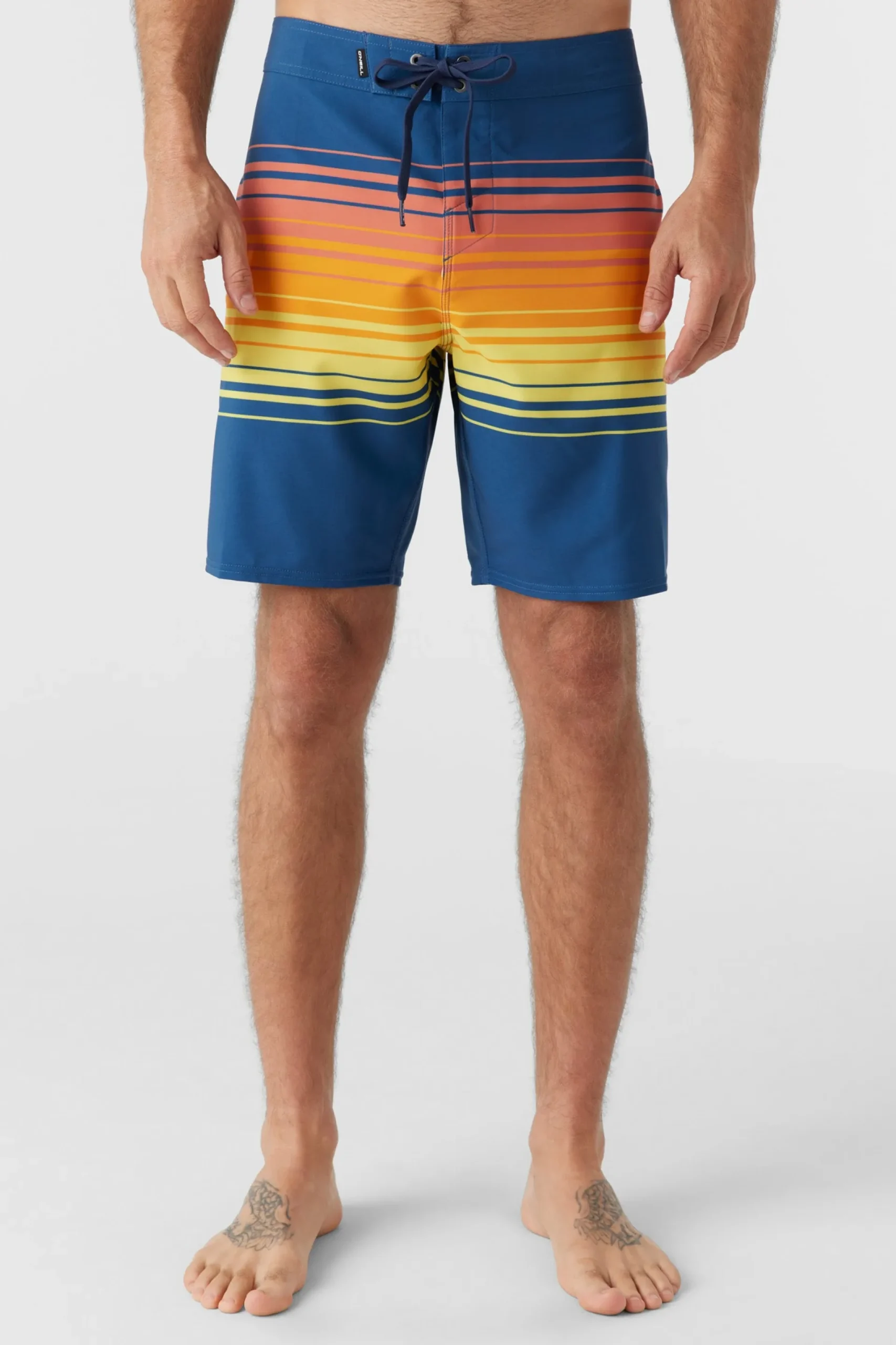 O’Neill Performance<HYPERFREAK HEAT STRIPE LINE 19" BOARDSHORTS