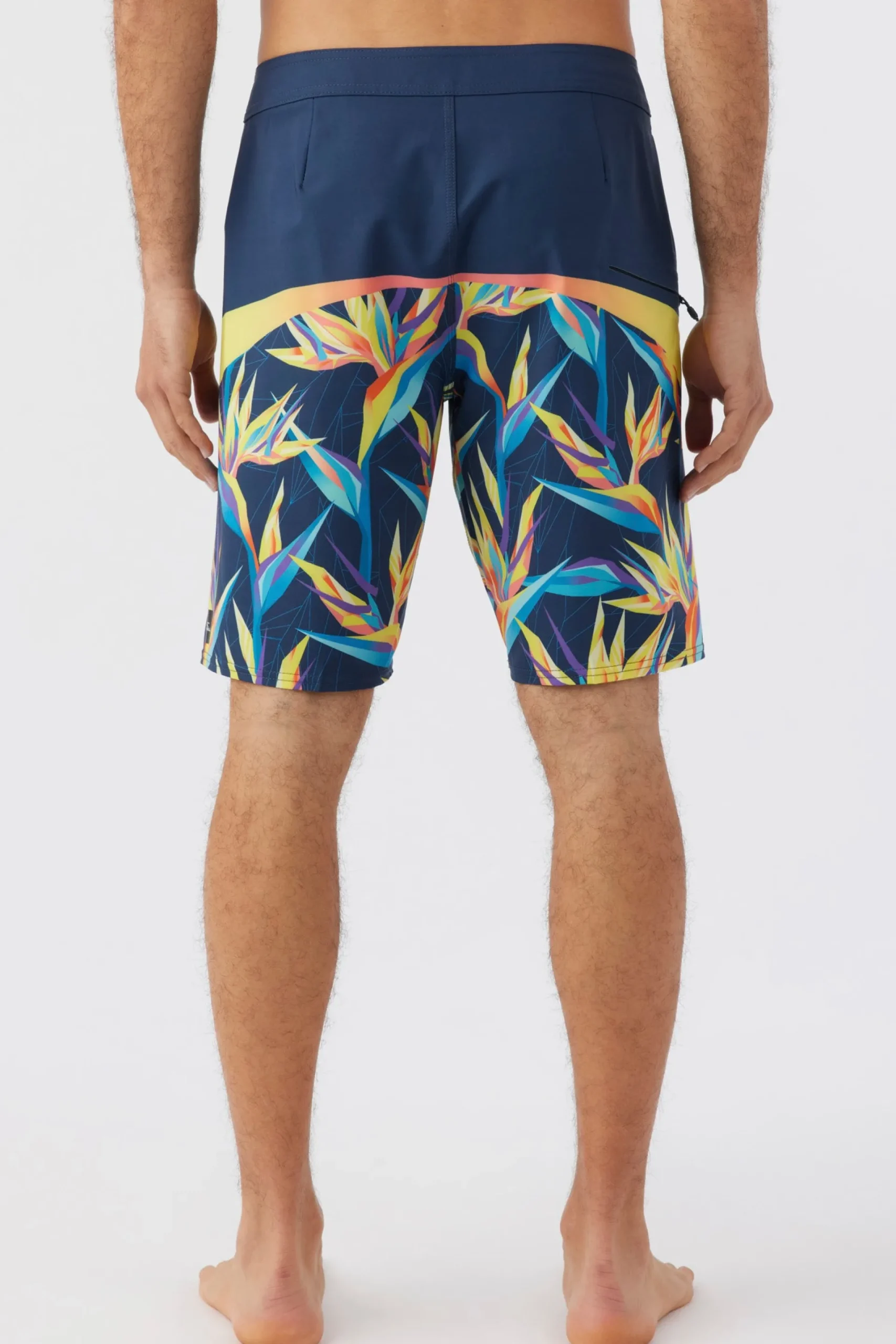 O’Neill Performance<HYPERFREAK TECH BLOCK 20" BOARDSHORTS