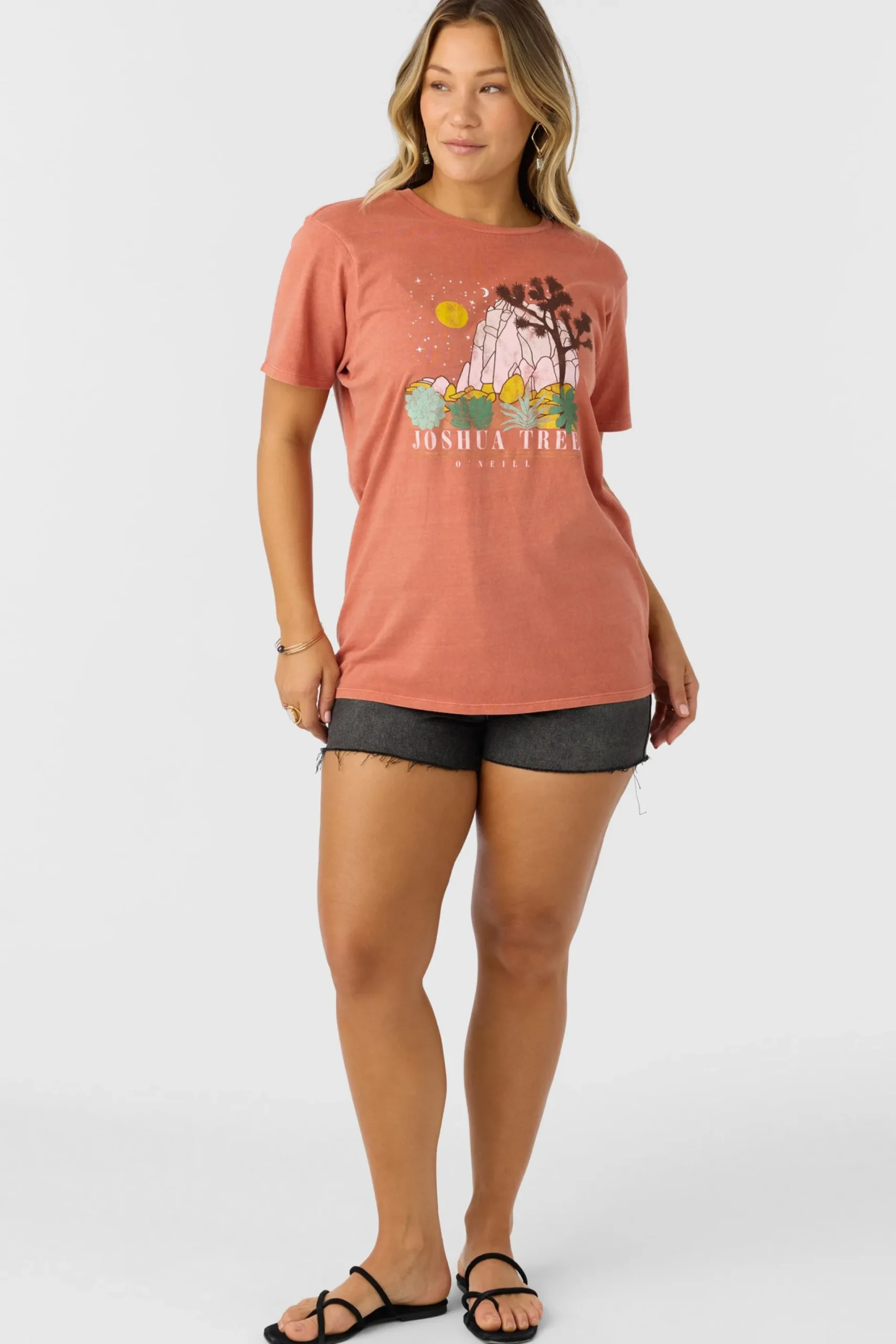 Women O’Neill Graphic Tees & Tanks<JOSHUA TREE TEE