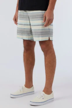 O’Neill Shorts<LOW KEY ELASTIC WAIST 18" SHORTS