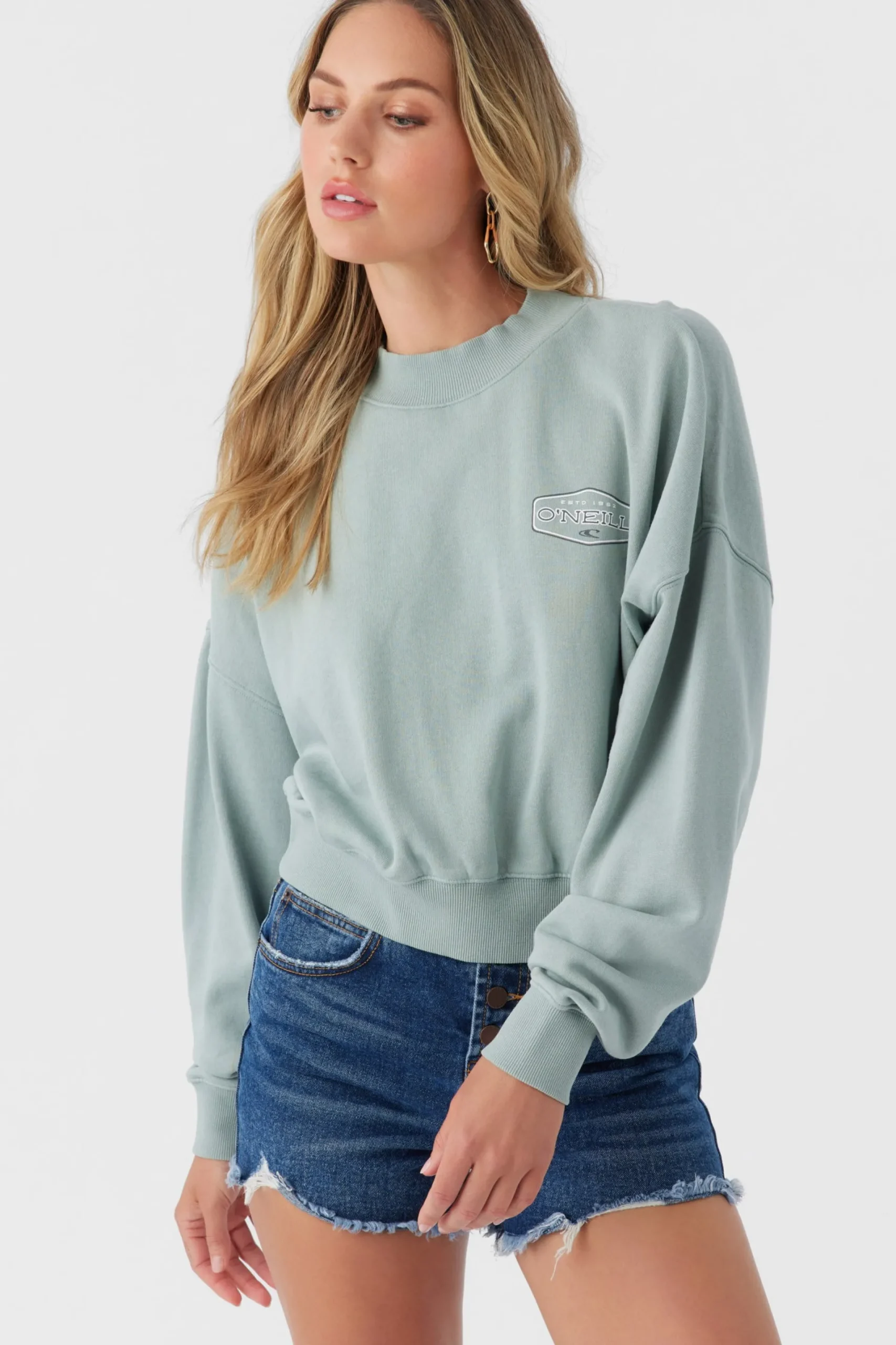 Women O’Neill Graphic Tees & Tanks<MOMENT CREW NECK CROPPED FLEECE