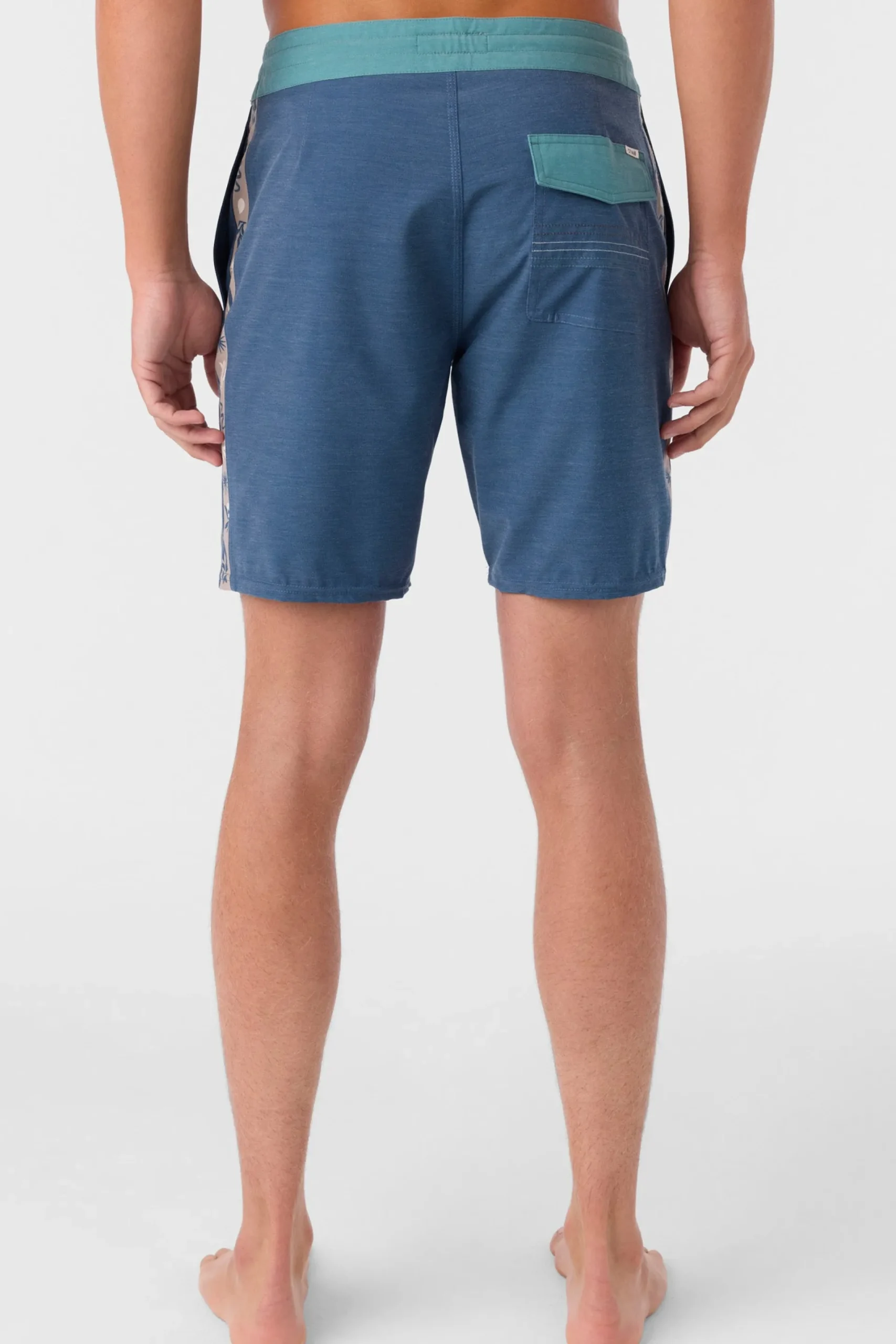 O’Neill Side Pockets<O'RIGINALS SIDELINE CRUZER 18" BOARDSHORTS