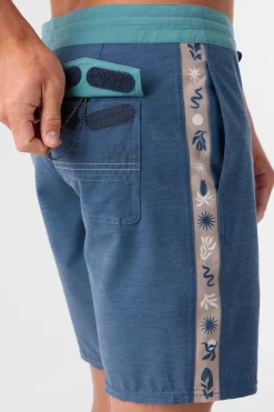 O’Neill Side Pockets<O'RIGINALS SIDELINE CRUZER 18" BOARDSHORTS