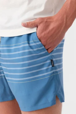 O’Neill Shorts<PERFORM LINED 15" ATHLETIC SHORTS