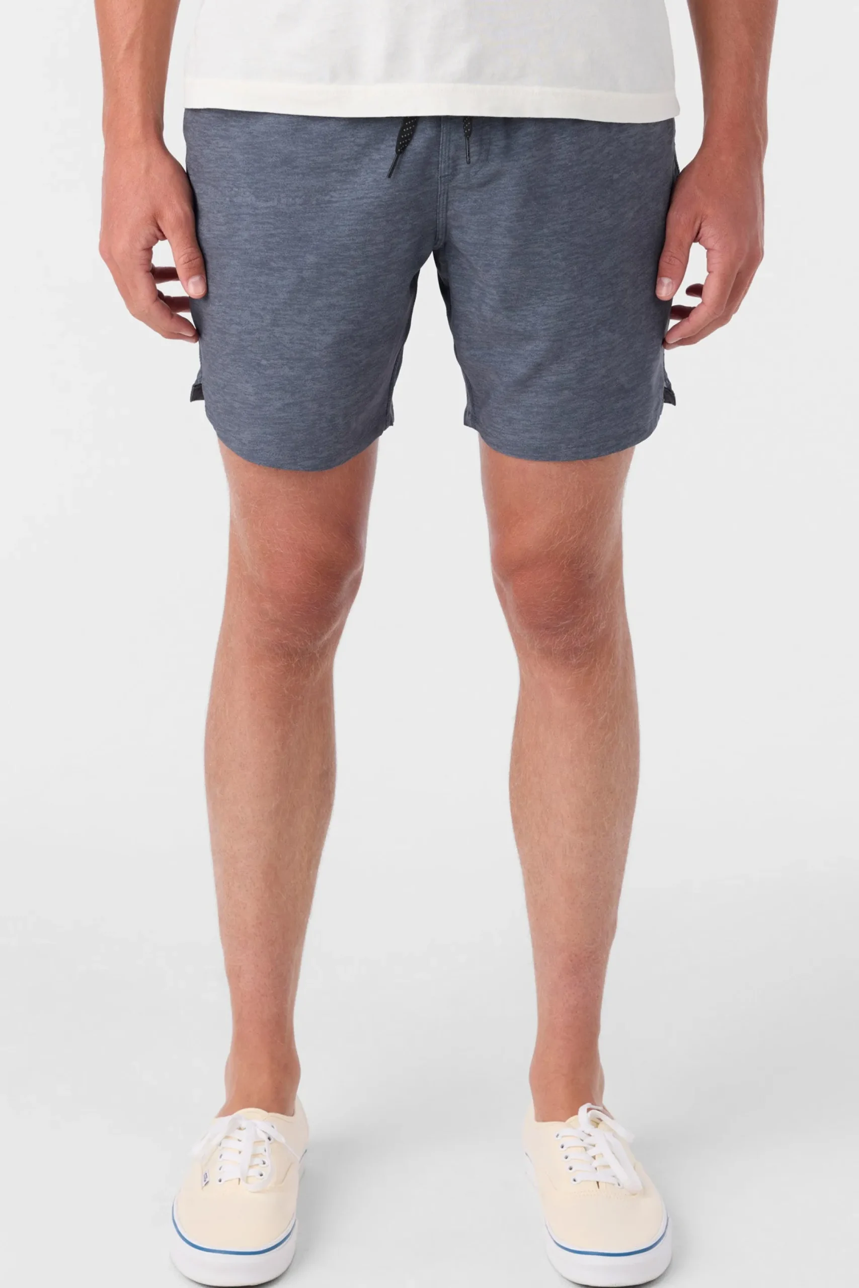 O’Neill Shorts<PERFORM LINED 17" ATHLETIC SHORTS