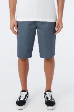 O’Neill Shorts<REDWOOD 22" CHINO SHORTS