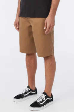 O’Neill Shorts<REDWOOD 22" CHINO SHORTS