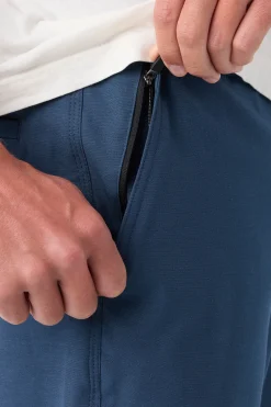 O’Neill Shorts<RESERVE LIGHT CHECK 21" HYBRID SHORTS