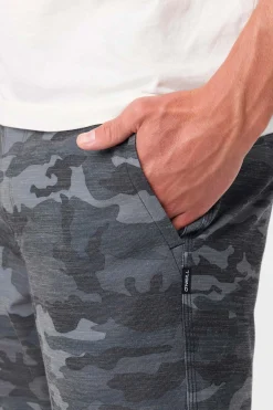 O’Neill Shorts<RESERVE SLUB 20" HYBRID SHORTS