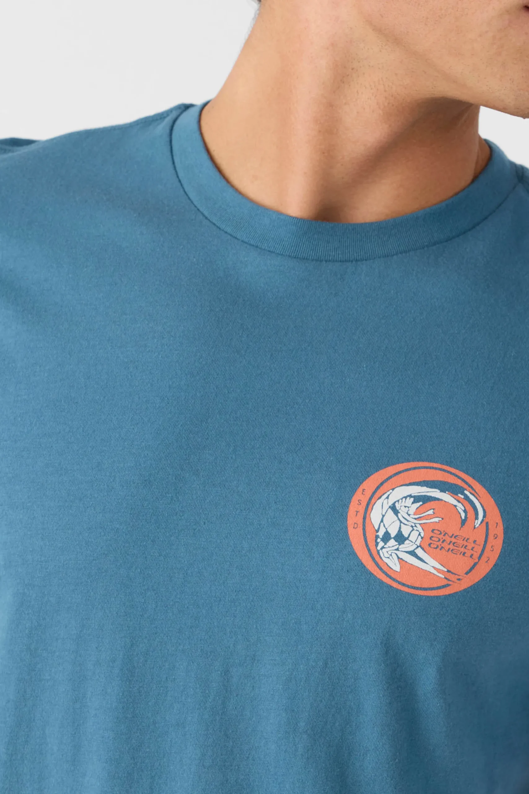 O’Neill Tees<REVERBARATION STANDARD FIT TEE