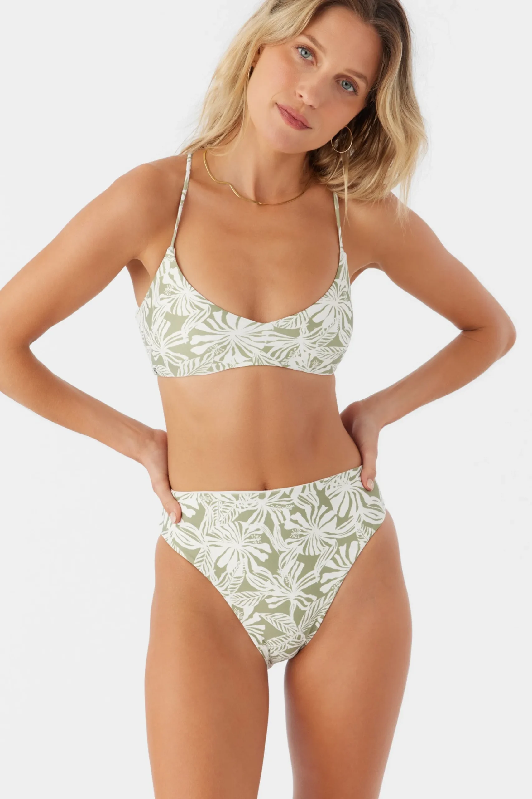 Women O’Neill Bikini Tops<SALTWATER ESSENTIALS HALFMOON HUNTINGTON BRALETTE TOP