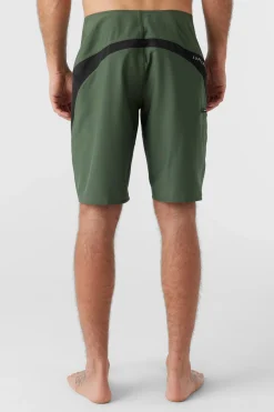 O’Neill Performance<SUPERFREAK SOLID 21" BOARDSHORTS