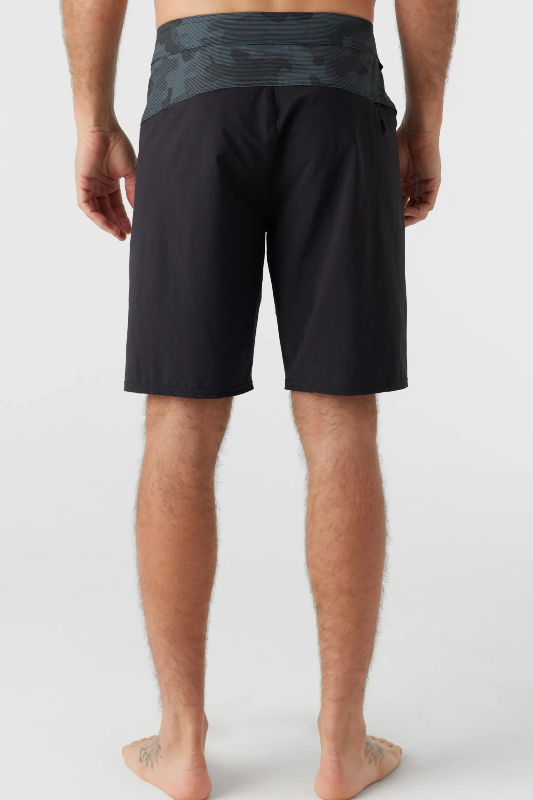 O’Neill Performance<TRVLR ENDURO 20" BOARDSHORTS