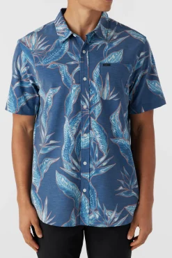 O’Neill Shirts & Flannels<TRVLR UPF TRAVERSE RELAXED FIT SHIRT