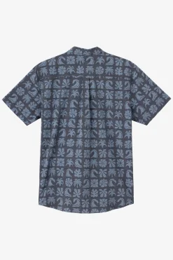 O’Neill Shirts & Flannels<TRVLR UPF TRAVERSE STANDARD FIT SHIRT