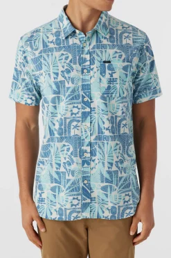 O’Neill Shirts & Flannels<TRVLR UPF TRAVERSE STANDARD FIT SHIRT