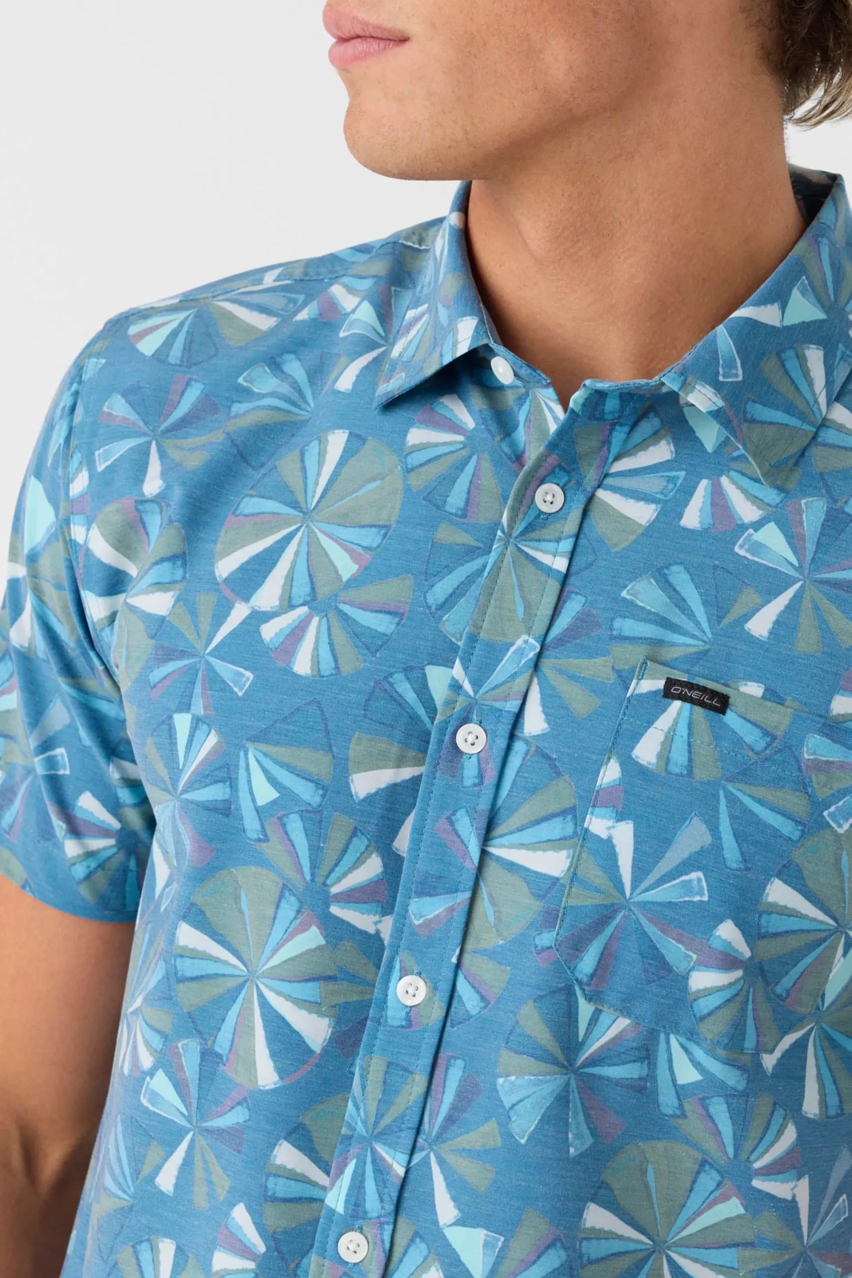 O’Neill Shirts & Flannels<TRVLR UPF TRAVERSE STANDARD FIT SHIRT