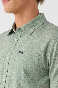 O’Neill Shirts & Flannels<TRVLR UPF TRAVERSE STANDARD FIT SHIRT