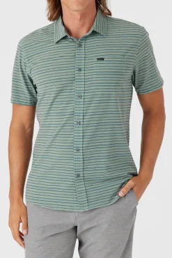 O’Neill Shirts & Flannels<TRVLR UPF TRAVERSE STRIPE STANDARD FIT SHIRT